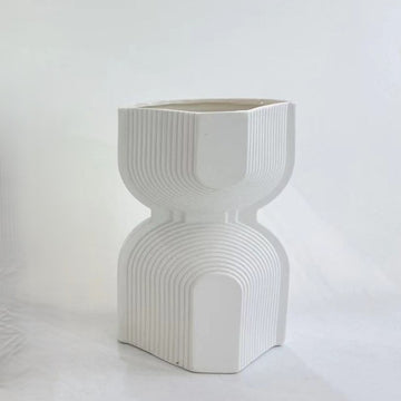 SENTINEL VASE