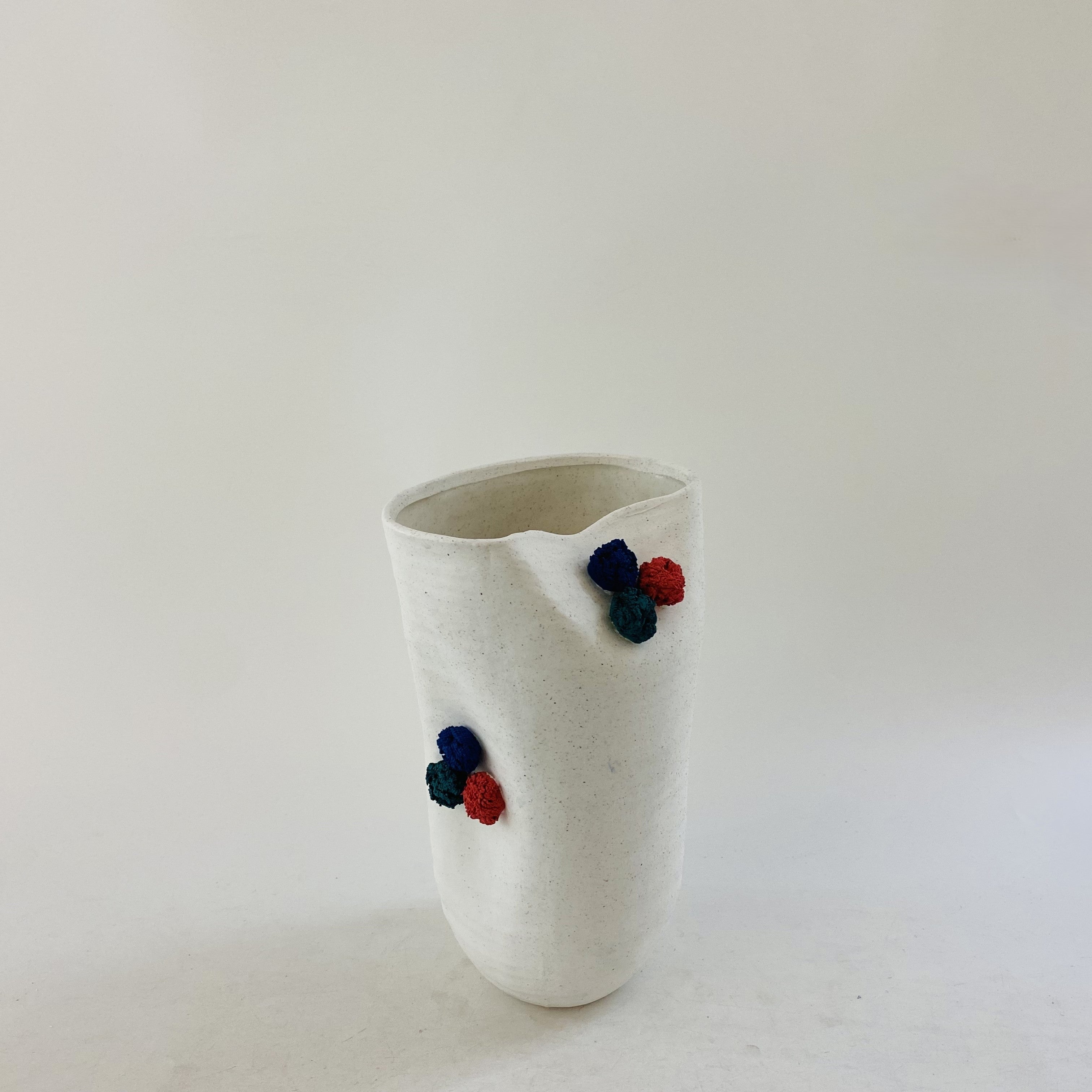 COLORKNOT VASE