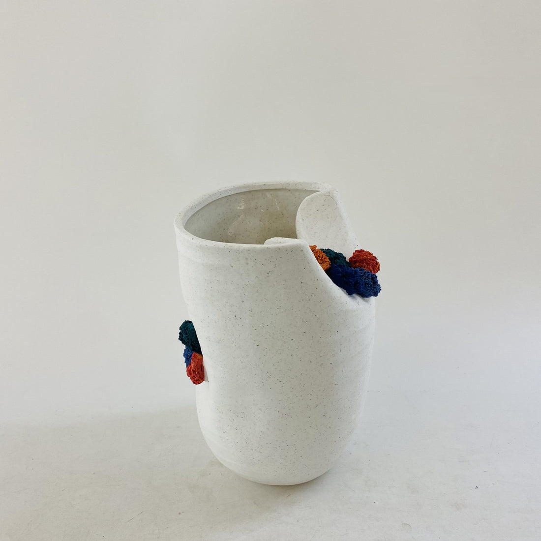 COLORKNOT VASE