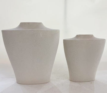 CALMCURVE VASE