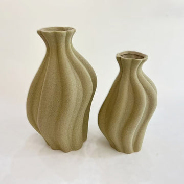 WAVEAURA VASE