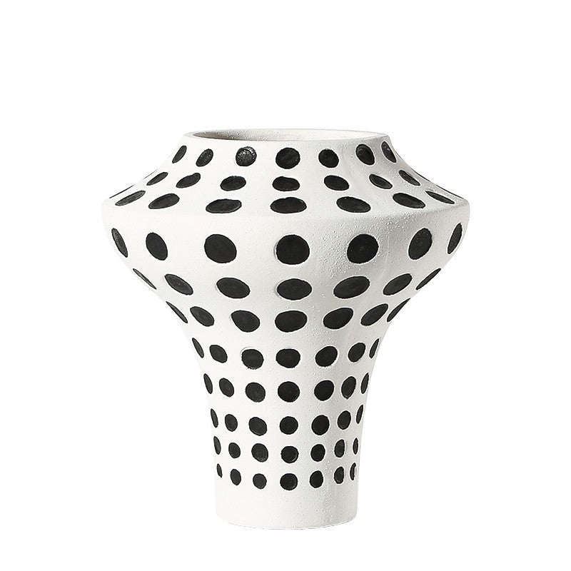DOTTED ECLIPSE VASE