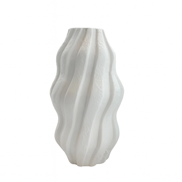 RIPPLE CREST VASE