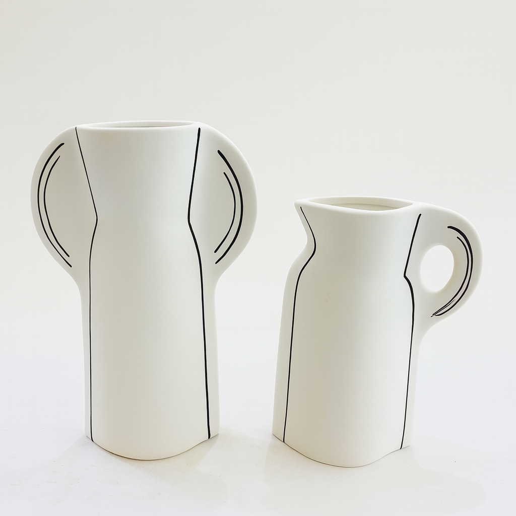 LOOP CURVE VASE
