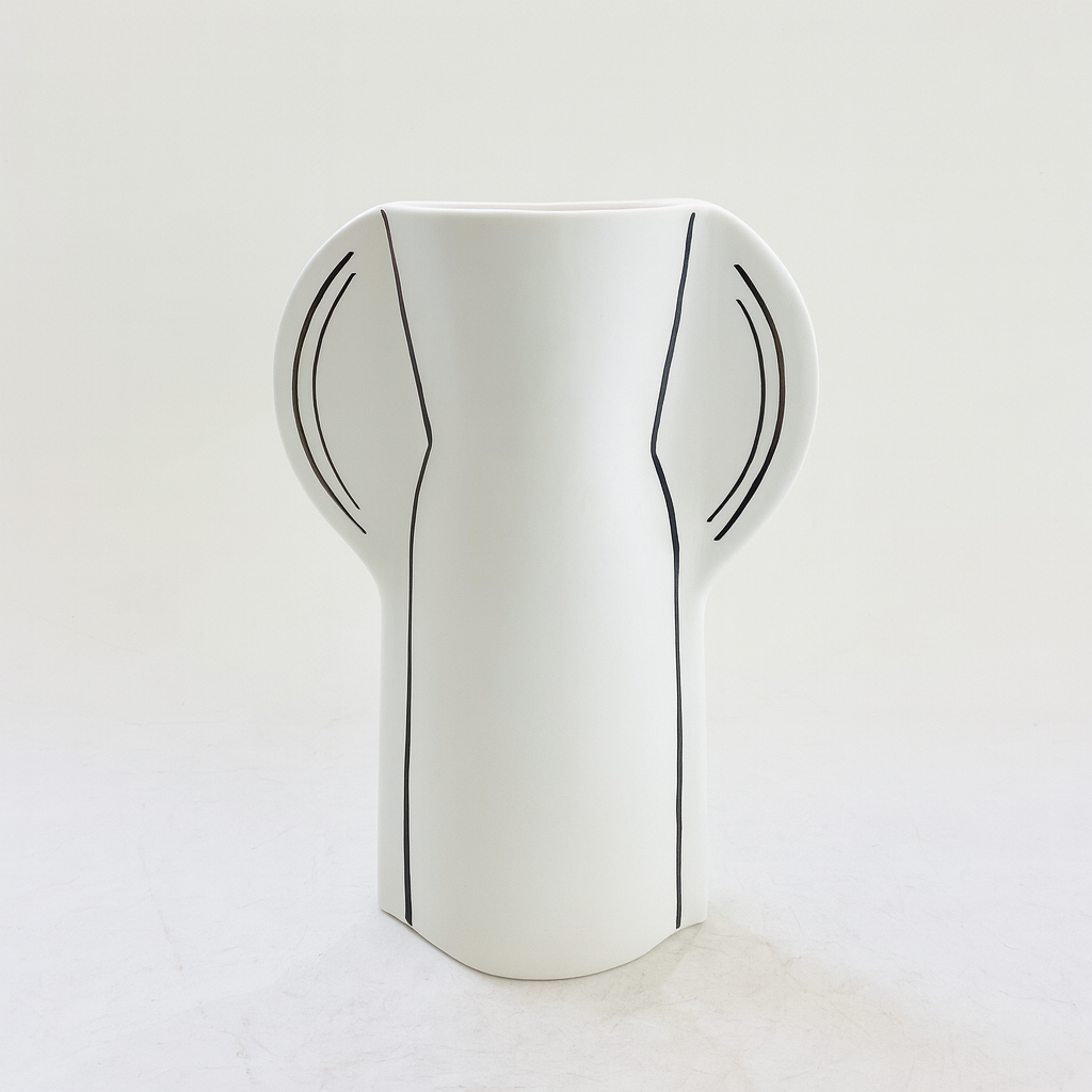ARC LINE VASE
