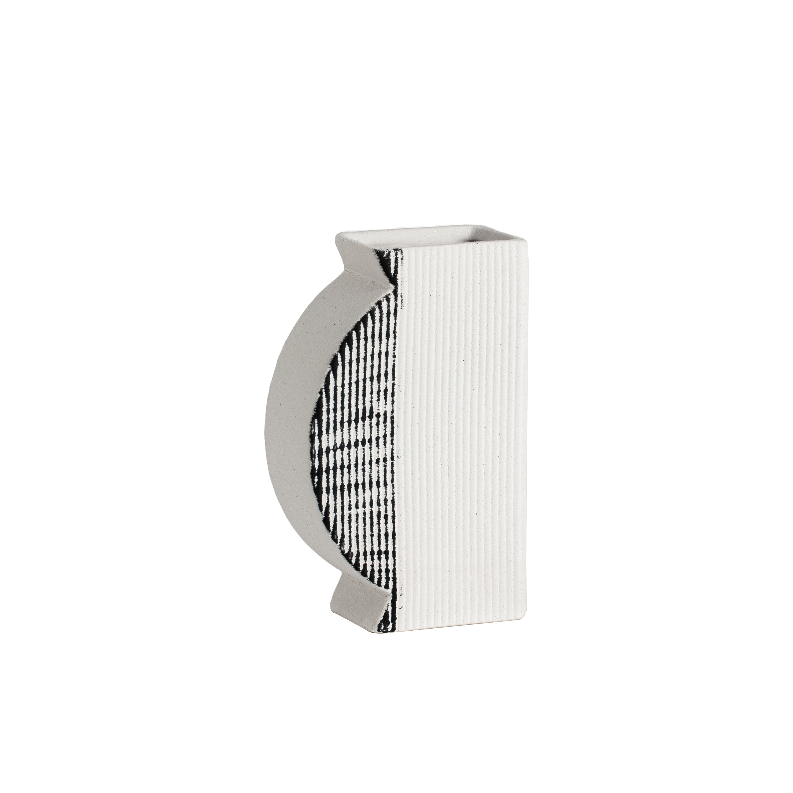CURVELINE VASE