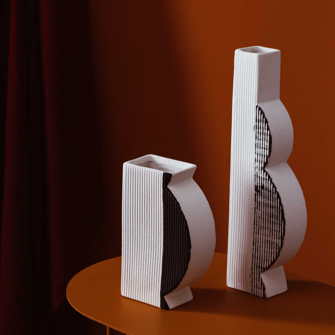 CURVELINE VASE