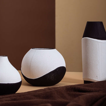 WAVE SPHERE VASE