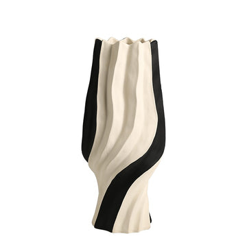 WAVESTRIPE VASE