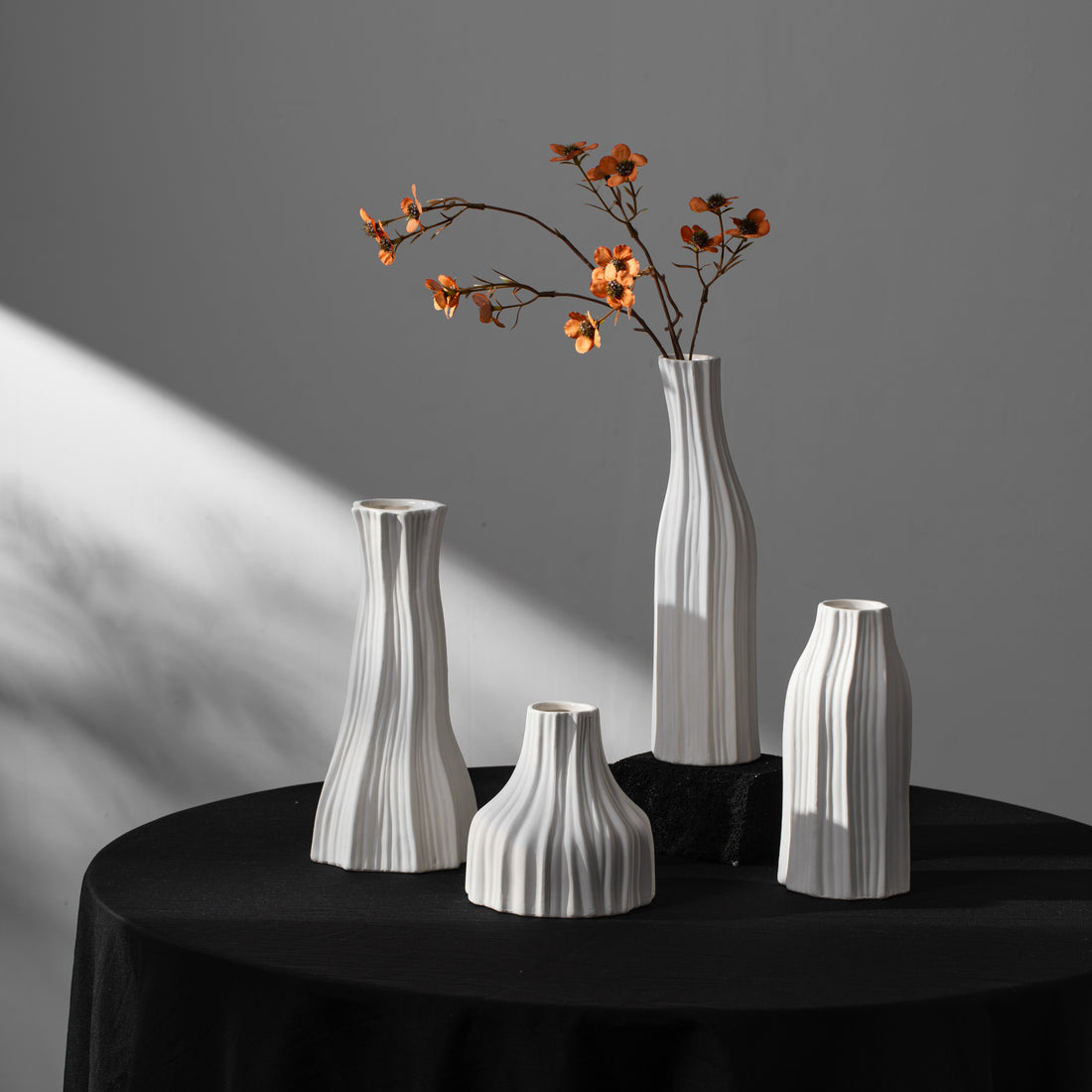 FLOWSILHOUETTE VASE