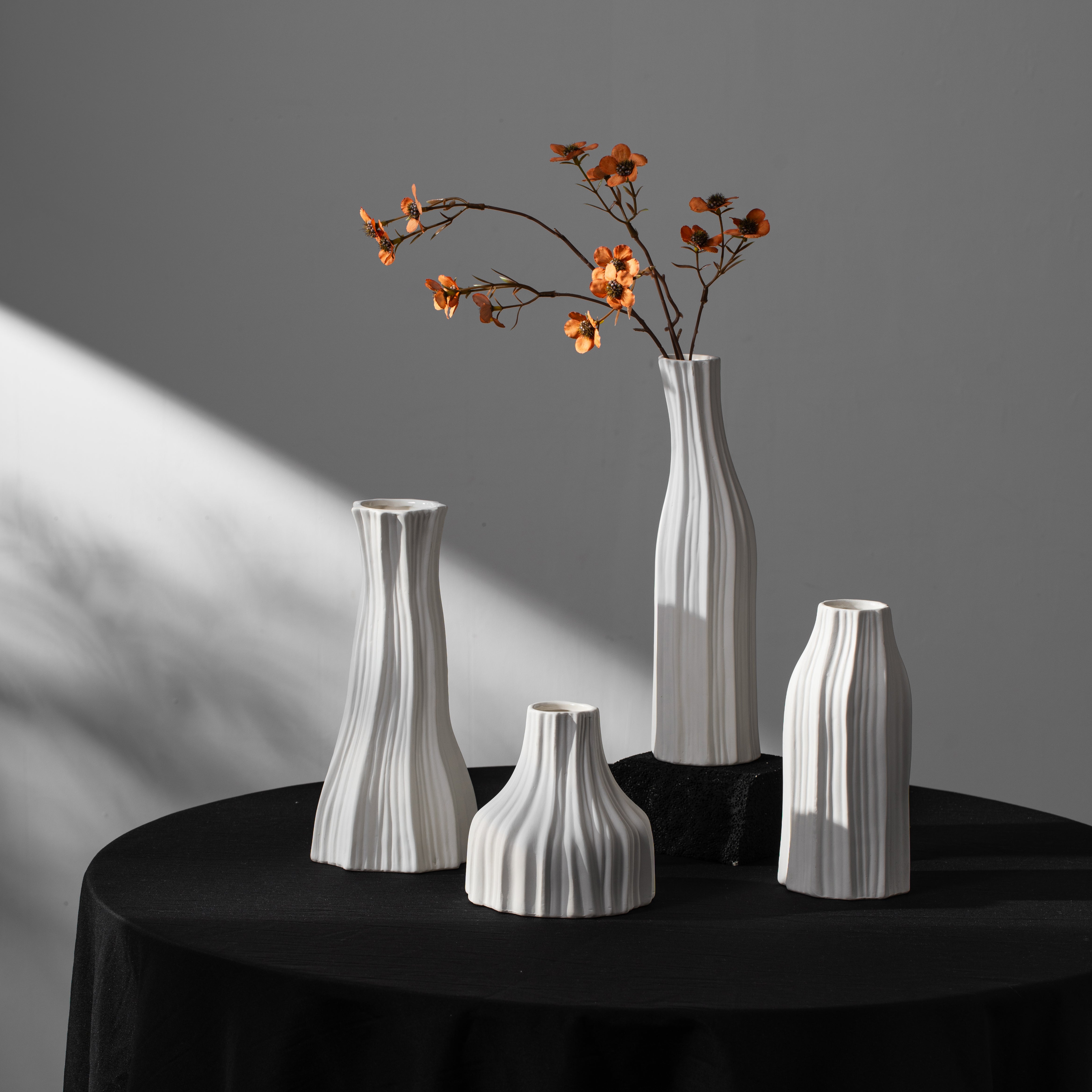 VERTICALWAVE VASE
